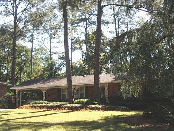 4th image of 911 Fairwood Ave