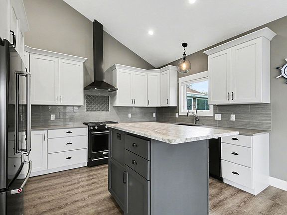 5th image of 6747 Kitson Dr NE