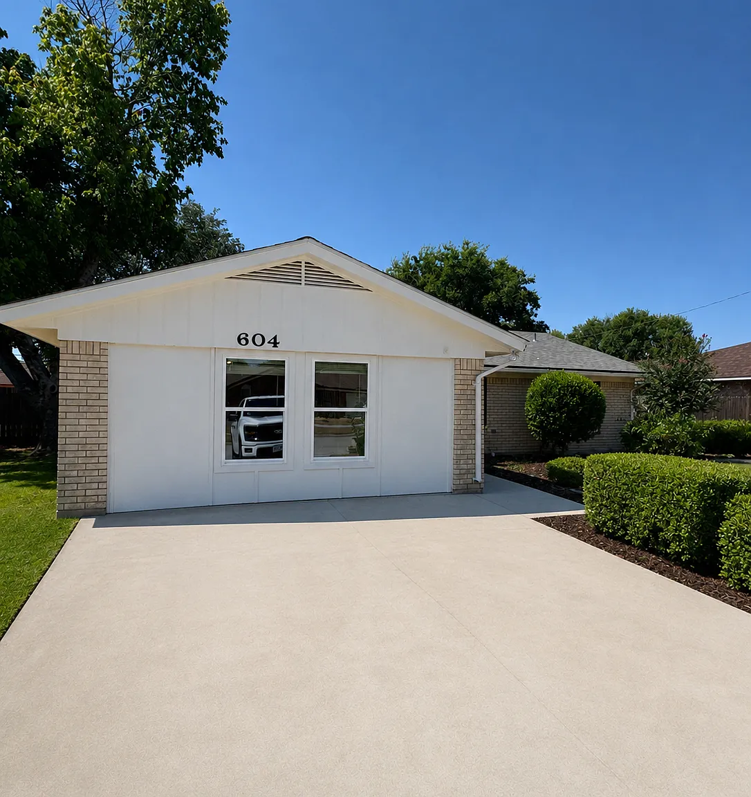4 bed, 1368 sqft, $1,750 — Photo 1