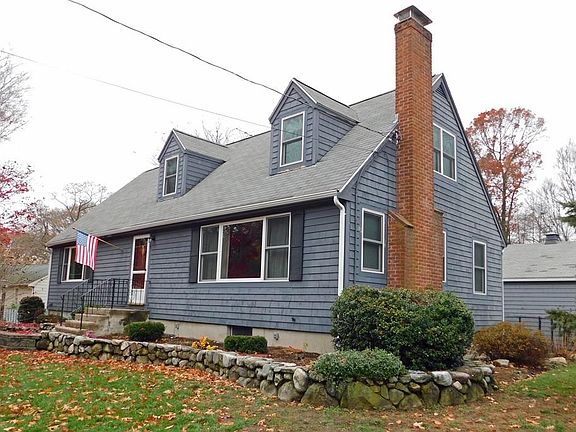 5th image of 56 Damon Ave