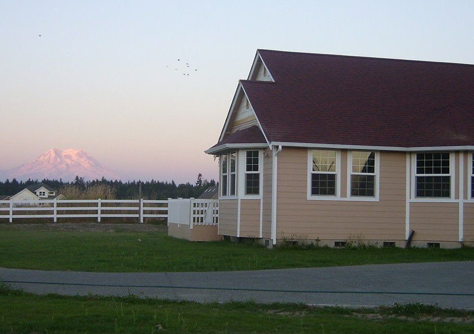 1st image of 16725 123rd Ave SE