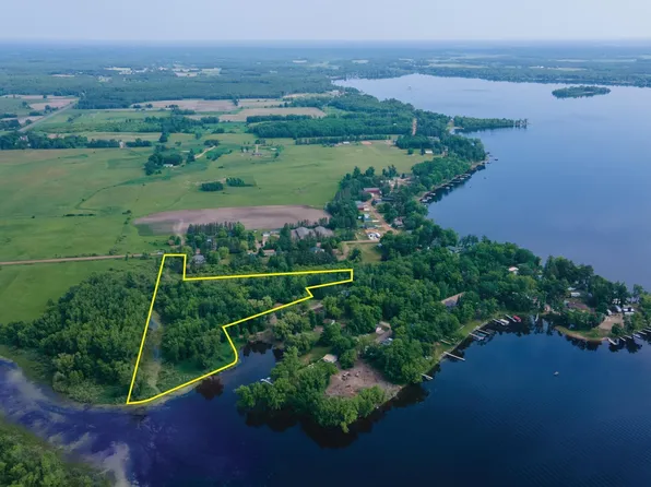 Birchview Rd, Grasston, MN 55030