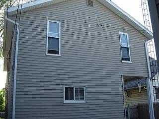 4th image of 655 Forsythe St