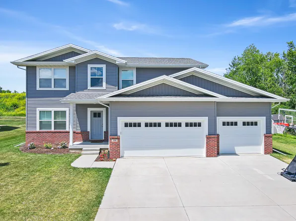 306 Raef Rd, Downs, IL 61736