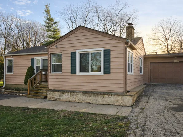 36752 N Wildwood Dr, Lake Villa, IL 60046