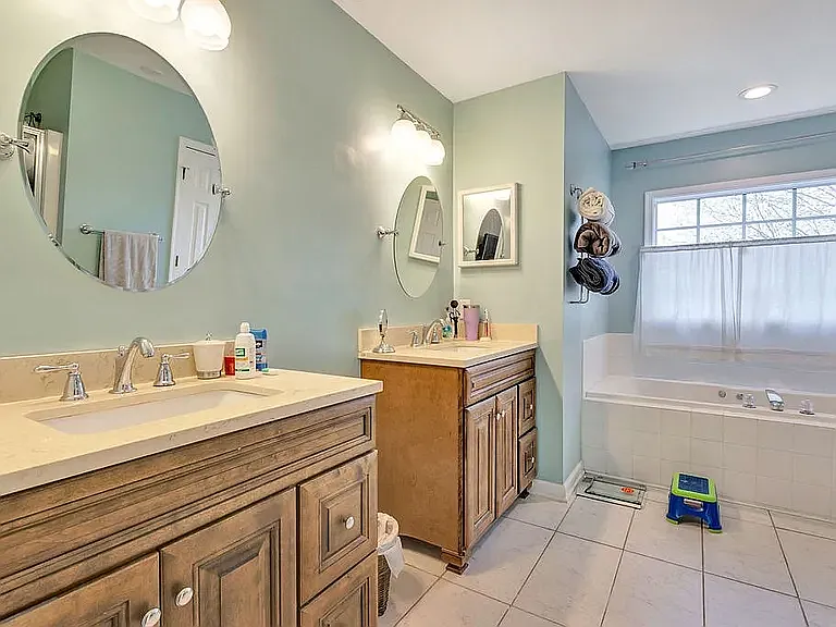 3383 Turnberry Cir — Photo 19