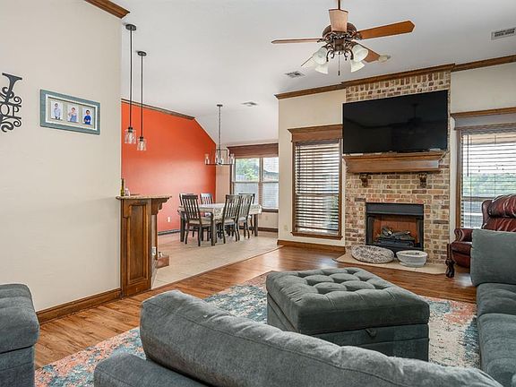 5th image of 1713 Mill Creek Way