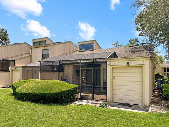 4th image of 48 Aspen Dr