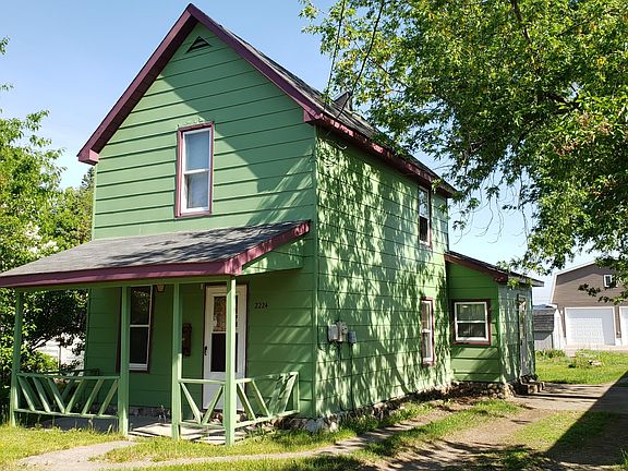 3rd image of 2224 W 4th Ave