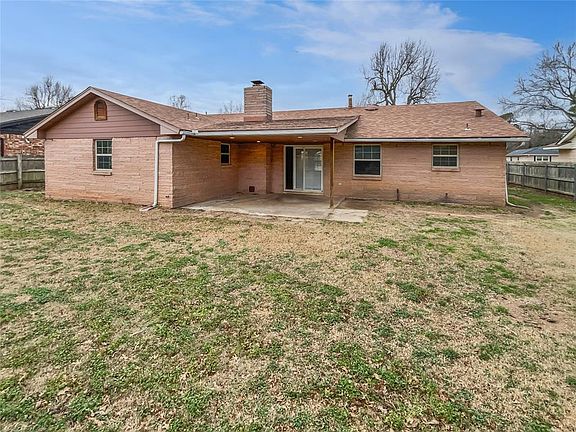 5th image of 2539 Cypress Ave