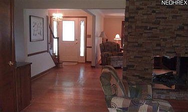 3rd image of 2937 Heatherbrae Dr