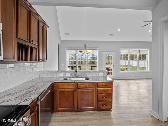 2nd image of 537 Cottonport Drive