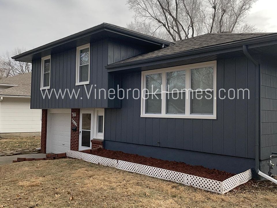 1st image of 8409 E 92nd Pl
