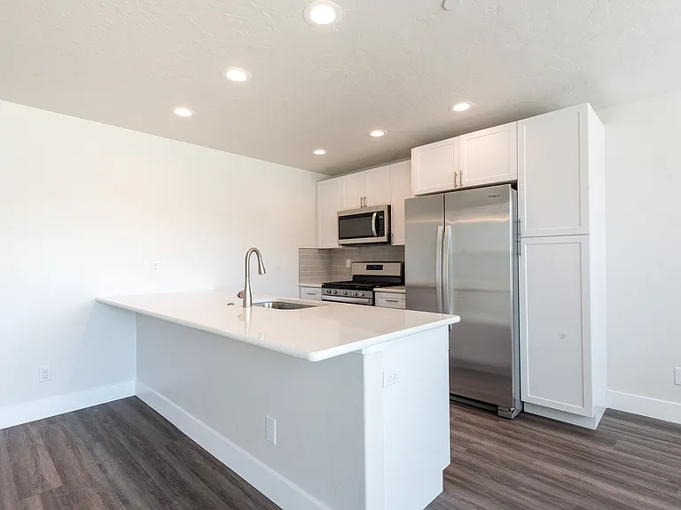 855 NW 21st St #855 — Photo 3