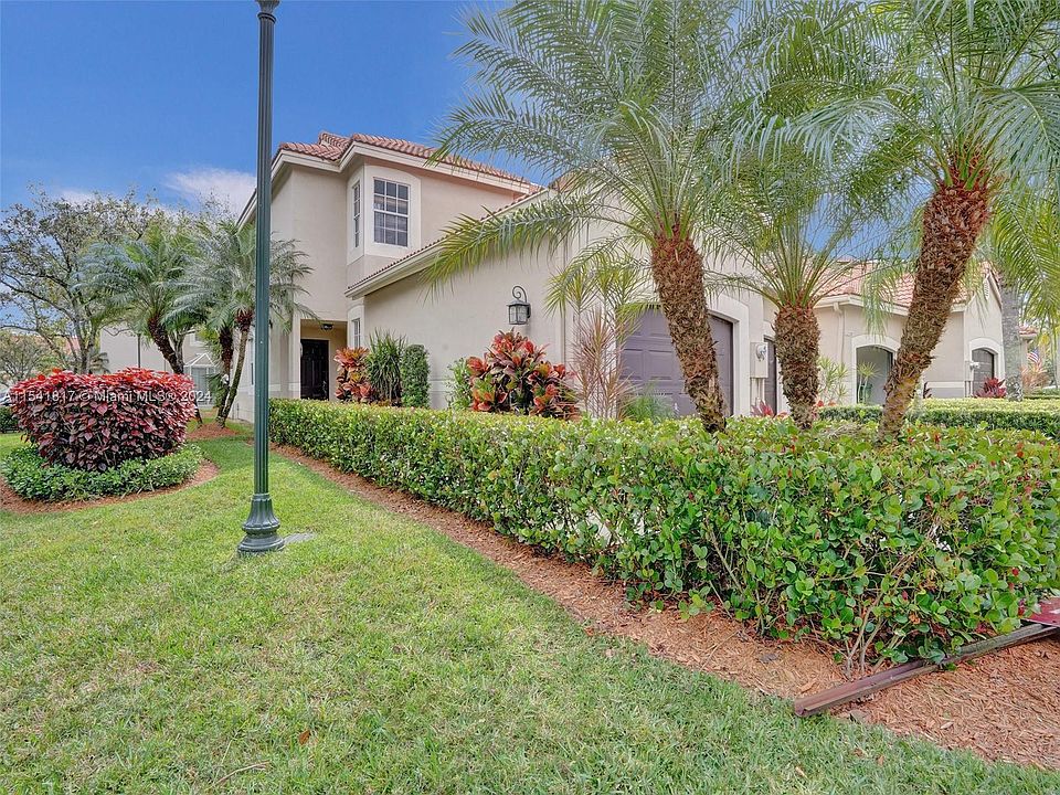 1st image of 1230 Sorrento Dr