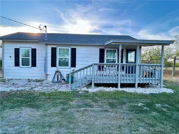 473 County Road 303, Orange Grove, TX 78372