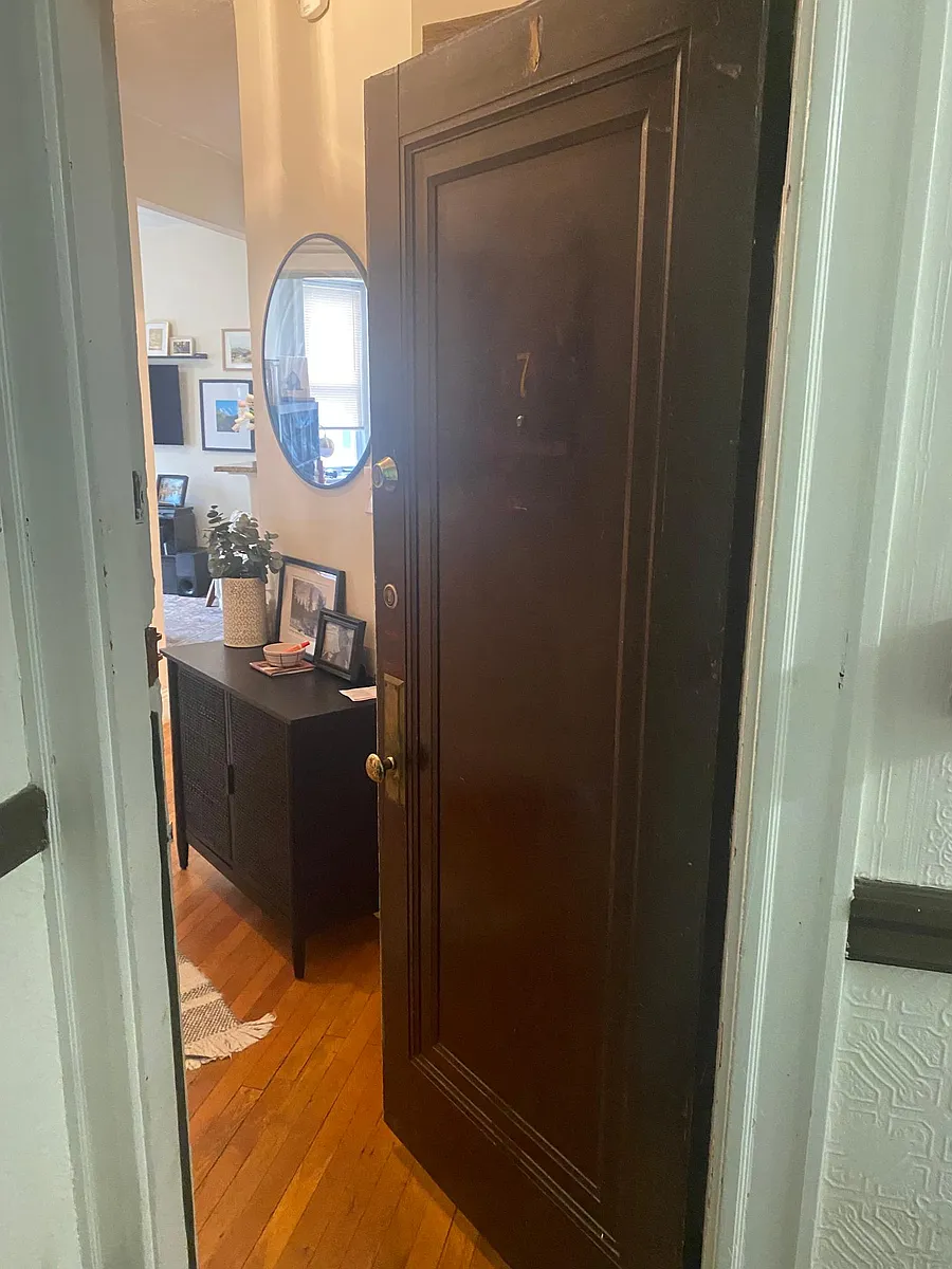 Photo 2 of 15 - 1842 Commonwealth Ave #7 - Brighton, MA Building Photo - 1842 Commonwealth Ave #7