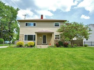 3648 Lieb St, Columbus, OH 43214