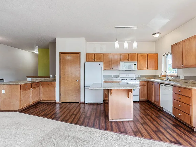 15325 NW Central Dr #211 — Photo 10
