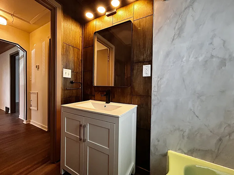 571 W County Rd E #W — Photo 11