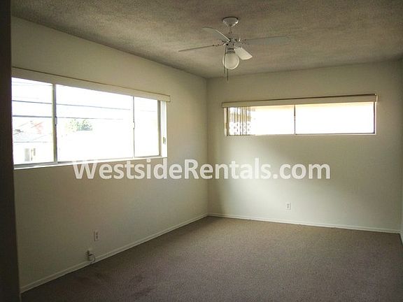 5th image of 1711 Federal Ave APT 8