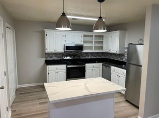 891 Sistrunk Rd #A, Lake Charles, LA 70611