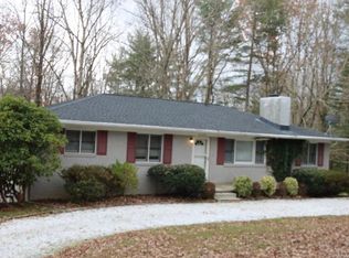 2209 Bracton Rd, Hendersonville, NC 28791