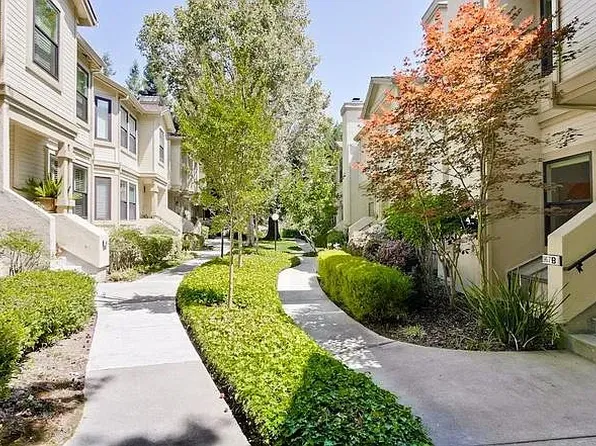 998 La Mesa Ter Unit A, Sunnyvale, CA 94086