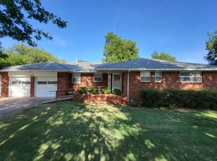 504 N Boulevard St, Edmond, OK 73034