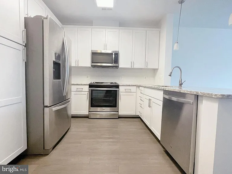 9450 Silver King Ct #304 — Photo 17
