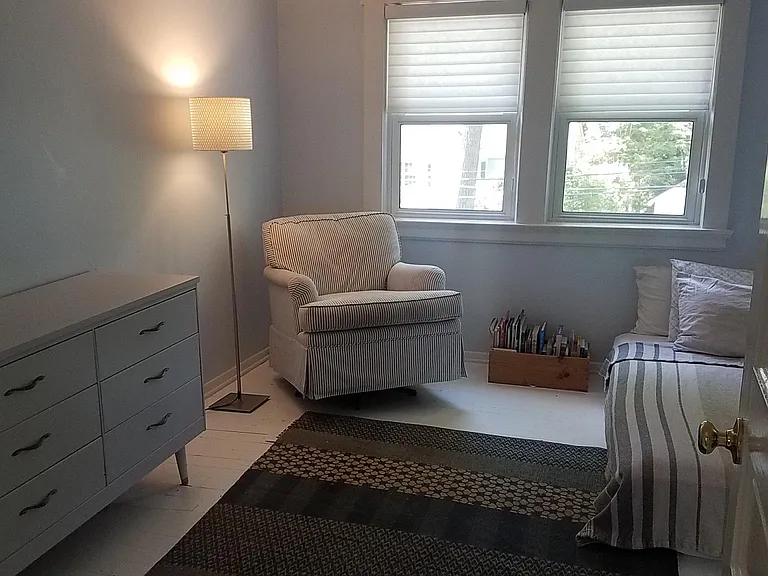 74 Sedgewick Ave — Photo 2