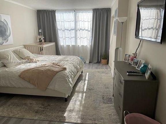5th image of 2851 NE 183rd St APT 2110E