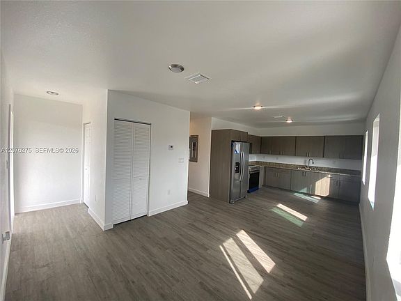 3rd image of 1781 NW 65th St #1783