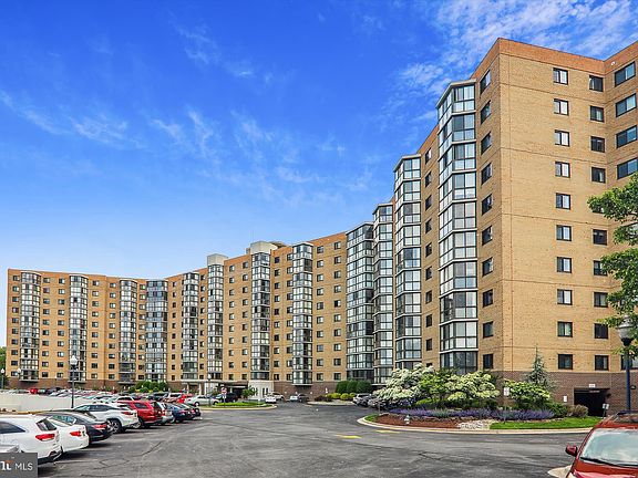 4th image of 3330 N Leisure World Blvd #5-326