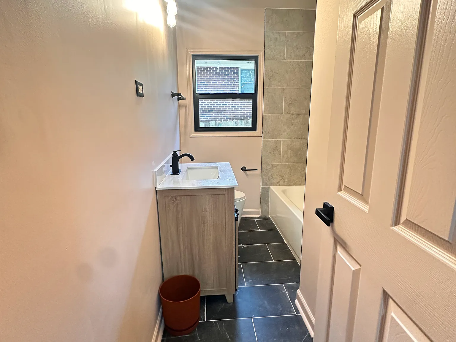 1 bed, 1200 sqft, $800 — Photo 4