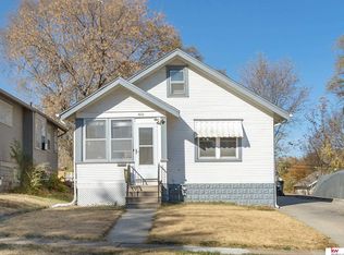 4616 Larimore Ave, Omaha, NE 68104