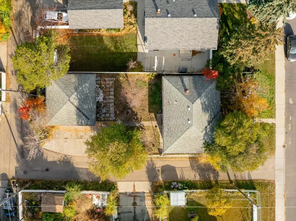 7308 77th St NW, Edmonton, AB T6C 2L2