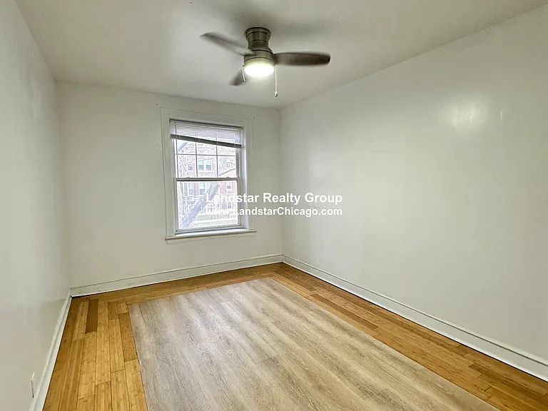 6304 N Oakley Ave #1 — Photo 4