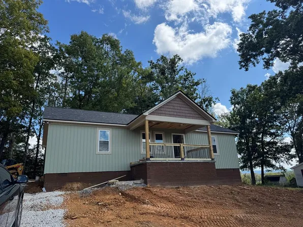 476 W Wilmouth Rd, Cookeville, TN 38506