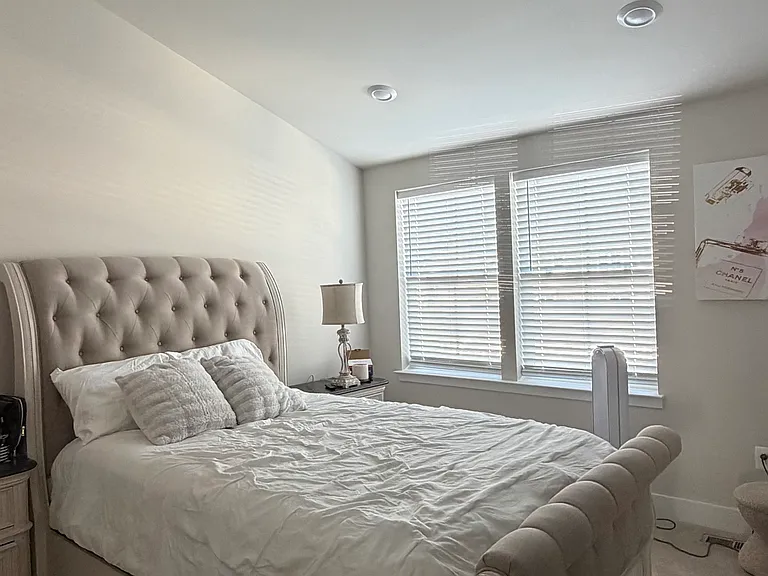 4137 Charles Dickens Dr — Photo 15
