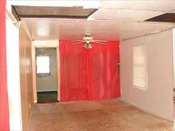 5th image of 2600B Rogers St