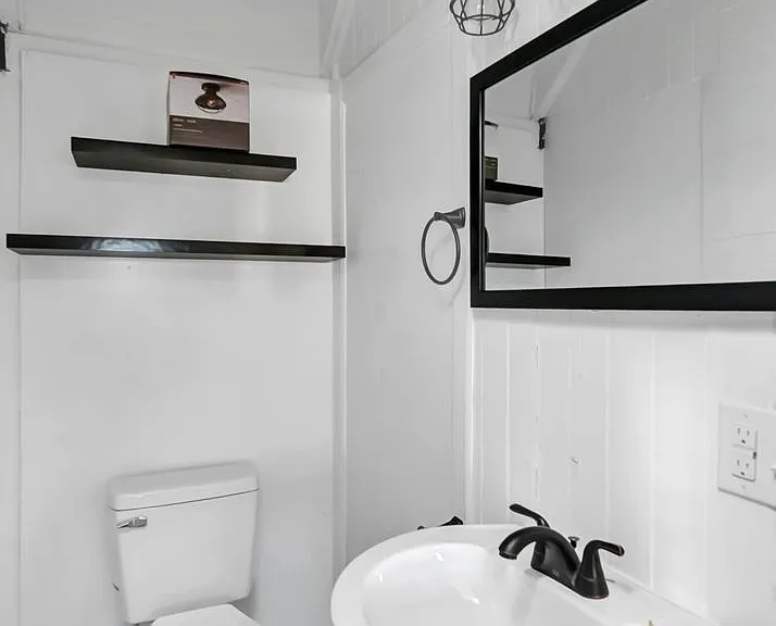 203 Oliver St — Photo 11