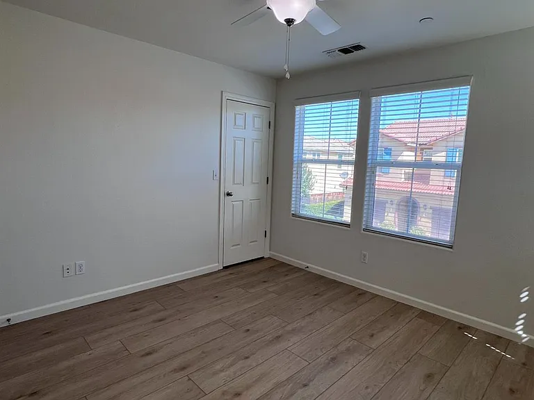3247 W Reflections Dr — Photo 20