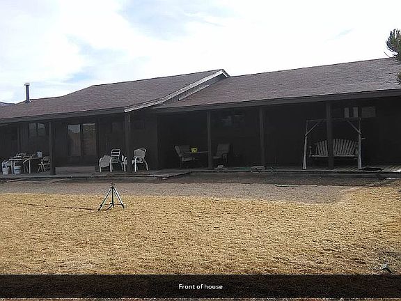 FRONT YARD WINTER TIME