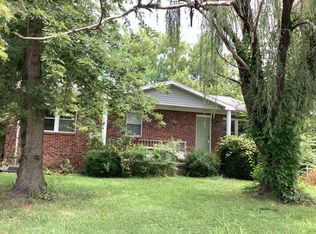7388 Oakpark Dr, Newburgh, IN