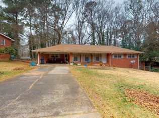 1450 Hammack Dr, Morrow, GA 30260