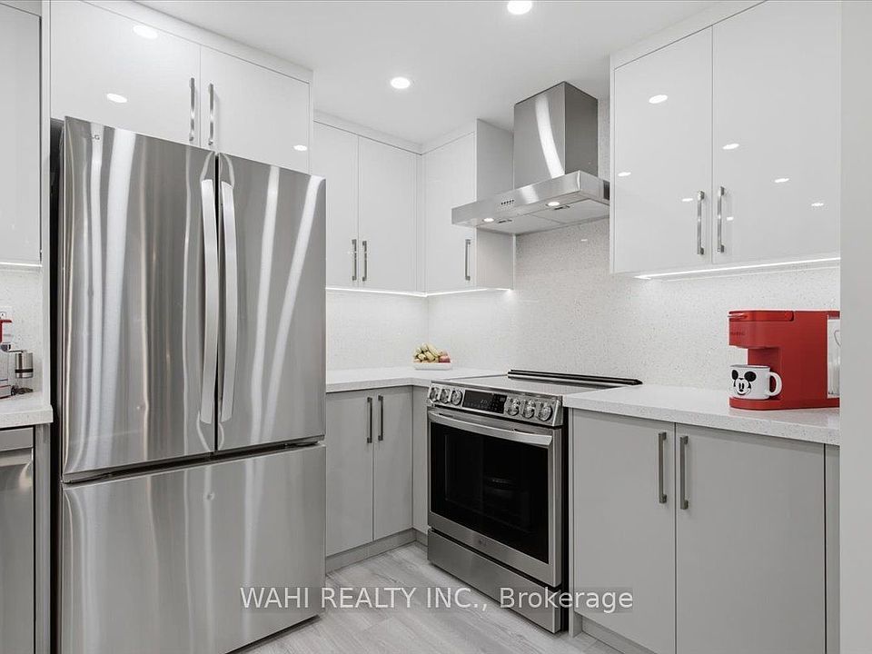 1st image of 299 Mill Rd #1003