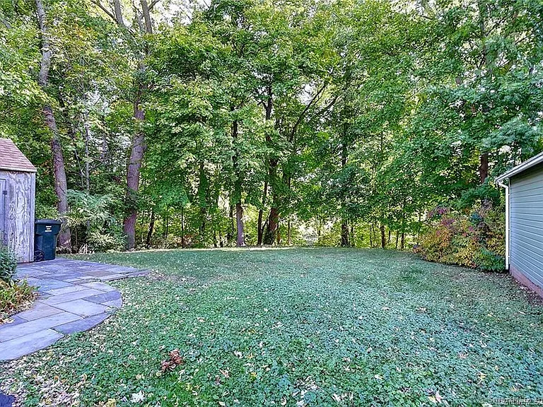 186 Raymond Rd — Photo 26
