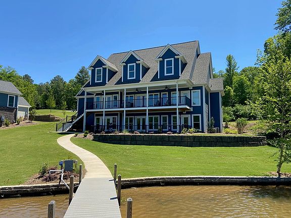 3rd image of 131 Spyglass Dr