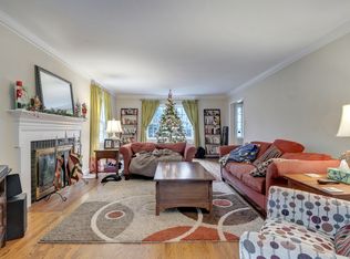 4051 N Stuart St, Arlington, VA 22207